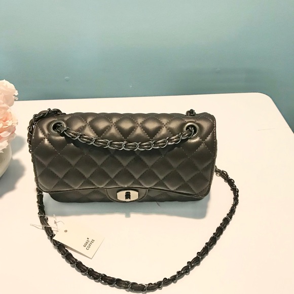 Quilted Double flap bag in coffee - Picture 2 of 9